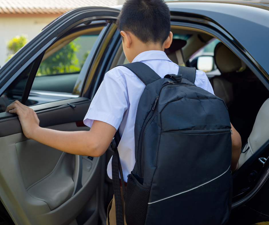 Transport Scolaire Privé à Toulouse : Chauffeur VTC Sécurisé pour Enfants